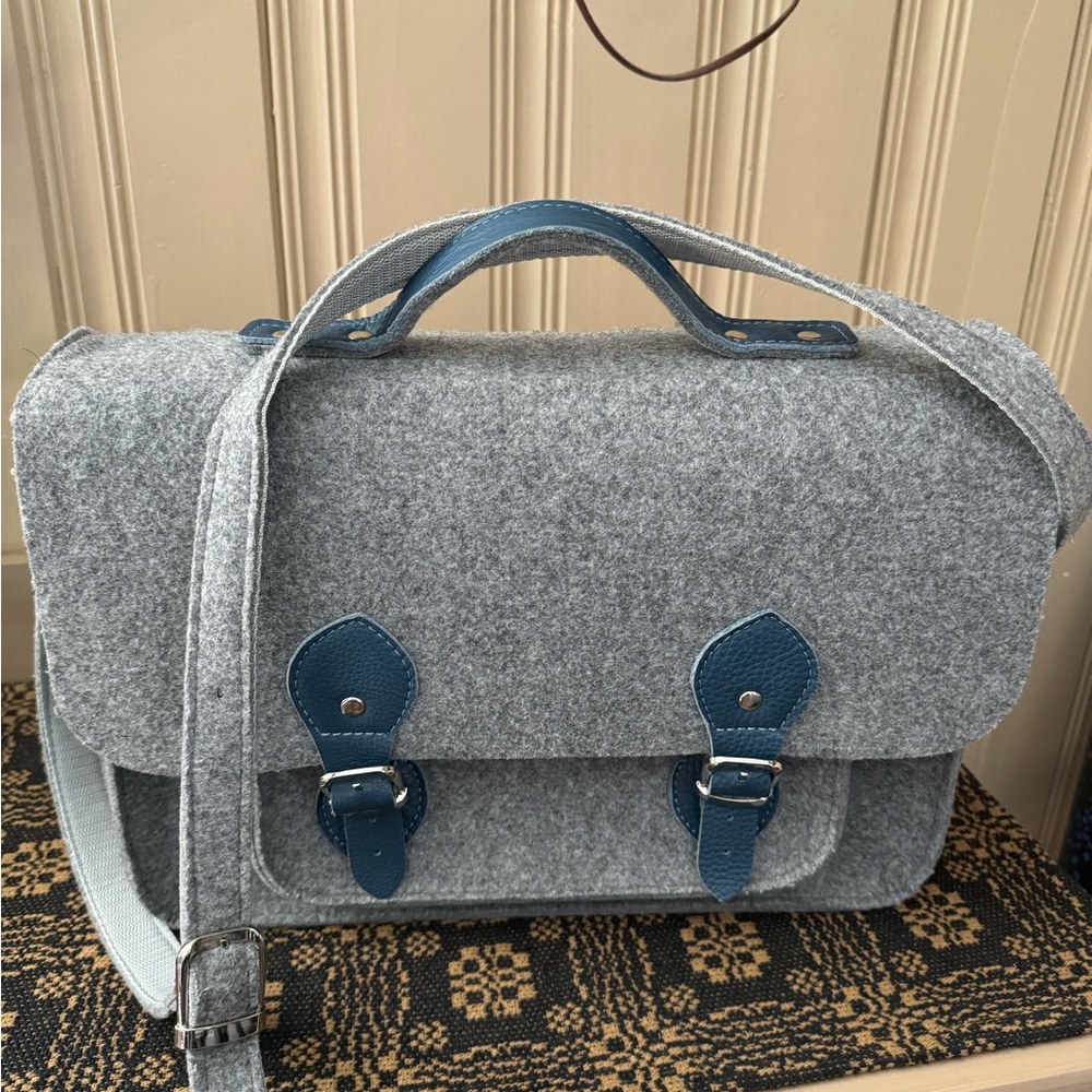 Custom Felt Laptop/Messenger Bag